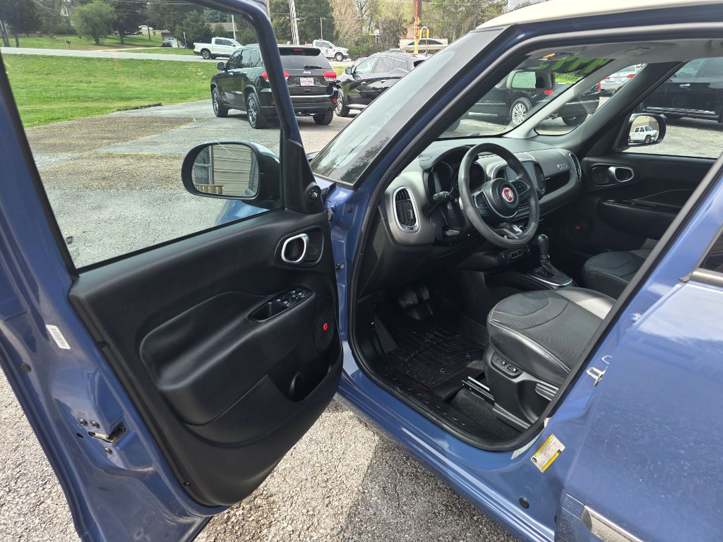 2019 FIAT 500L Lounge - Photo 7