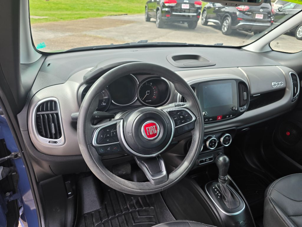 2019 FIAT 500L Lounge - Photo 9