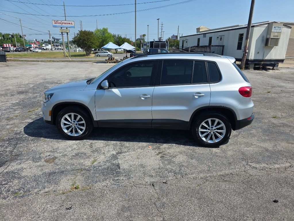 2017 Volkswagen Tiguan Limited Base