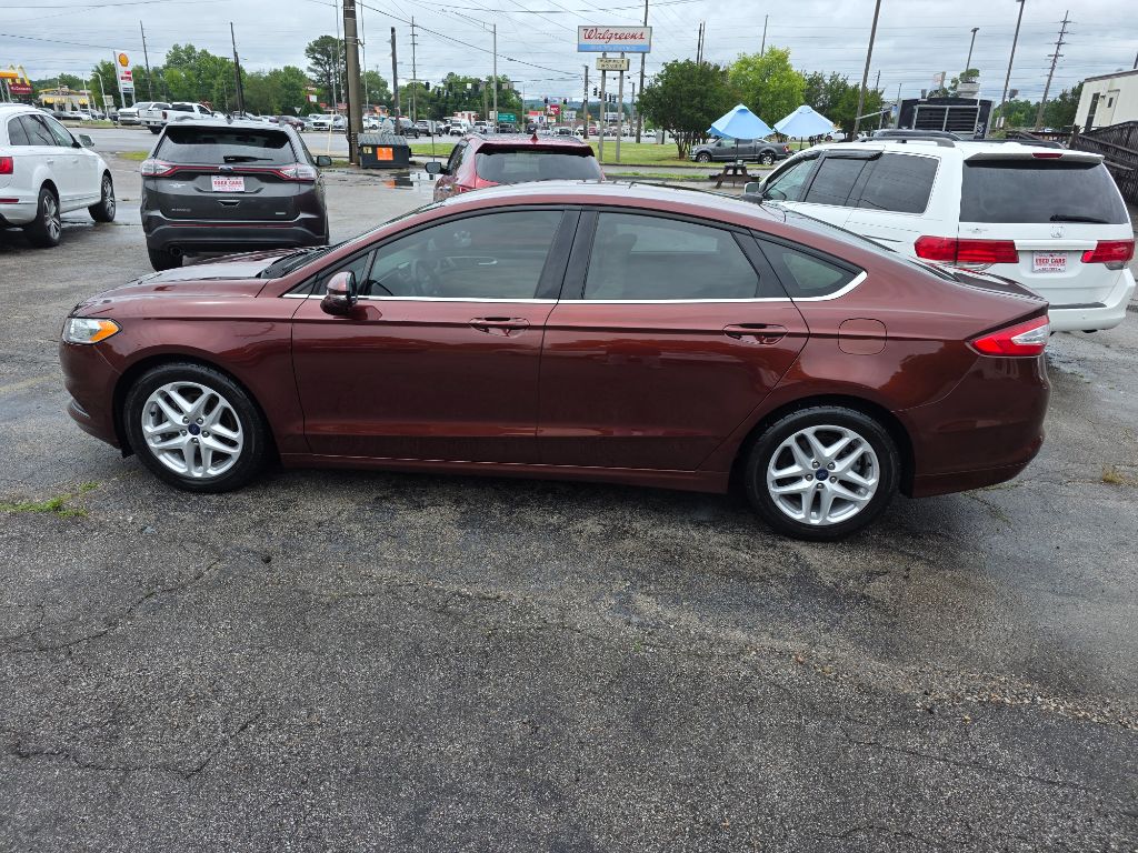 2015 Ford Fusion SE FWD's photo